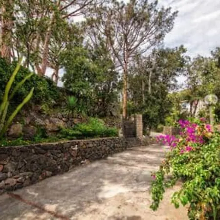 Forio Casa Villa, La Grille Du Coq 3 Il Prezzo Della E Riferito All'intero Con Il Limite Delle Persone Previste N 6 Ischia